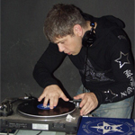 DJ   - DJ 